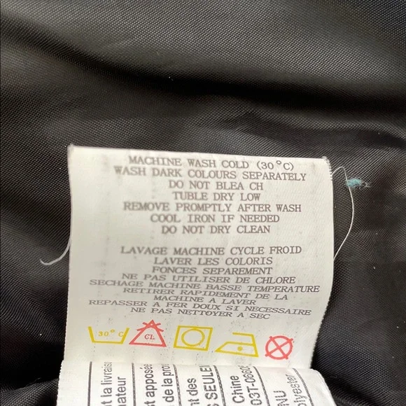 Juli Women's Quilted Black Vest - Picture 7 of 8